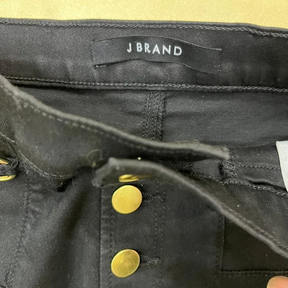 NWOT J BRAND Sabine Mid Rise Mini Vendetta Skirt Black GOLD BUTTON RARE UNIQUE - Picture 3 of 7